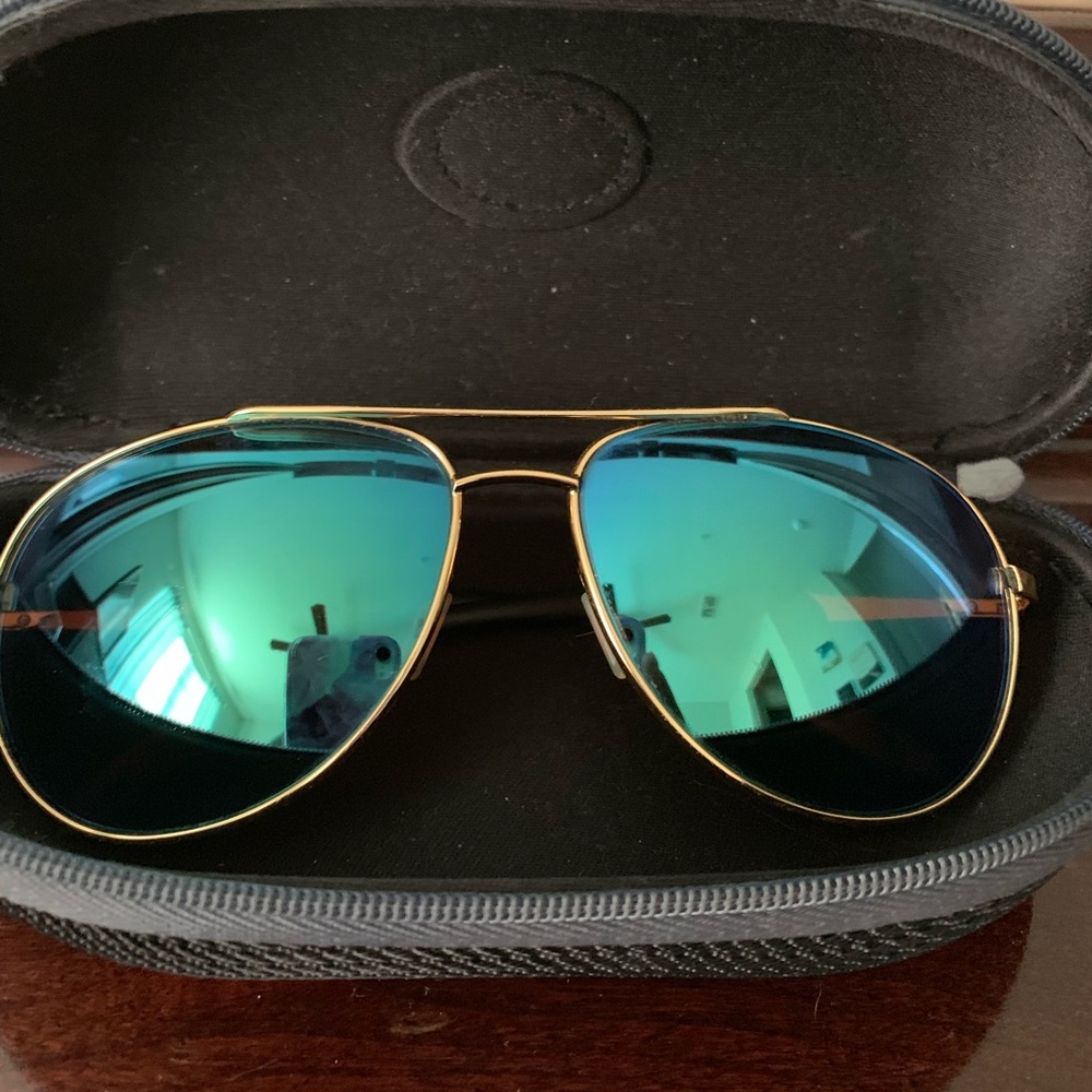 Costa Del Mar Woman’s Polarized Sunglasses